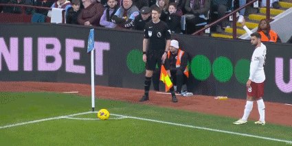 1707692453580084347.gif 1.gif